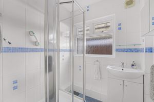 Photo 13- click for photo gallery